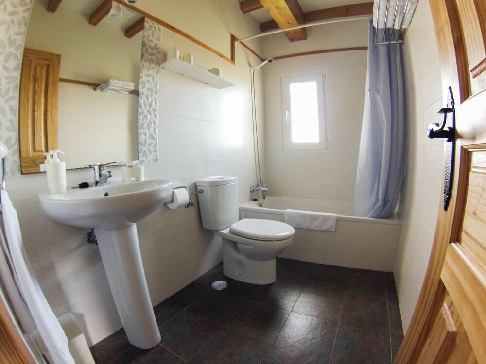 Apartamentos Corona Comillas Εξωτερικό φωτογραφία
